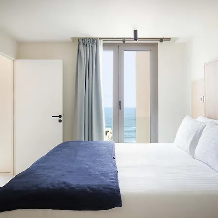 La Hotel 4*