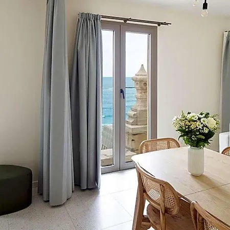 La Biarritz
