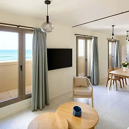 La 4* Biarritz